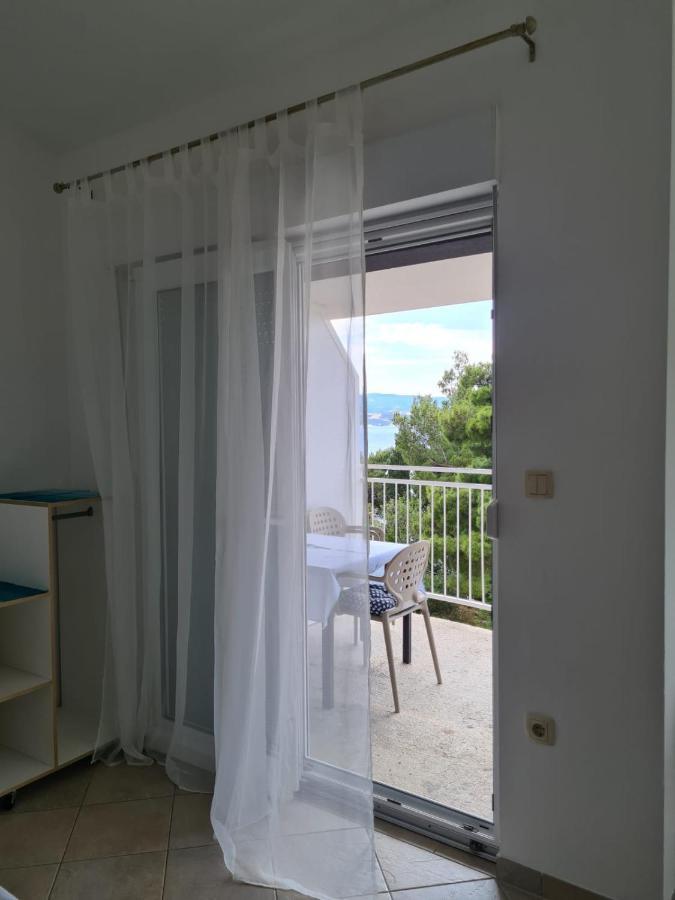 Oasis Of Peace Apartment Omis Ngoại thất bức ảnh