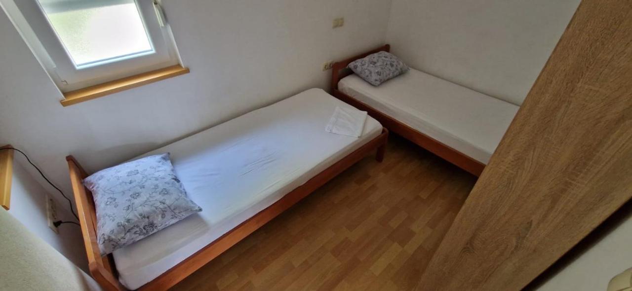 Oasis Of Peace Apartment Omis Ngoại thất bức ảnh