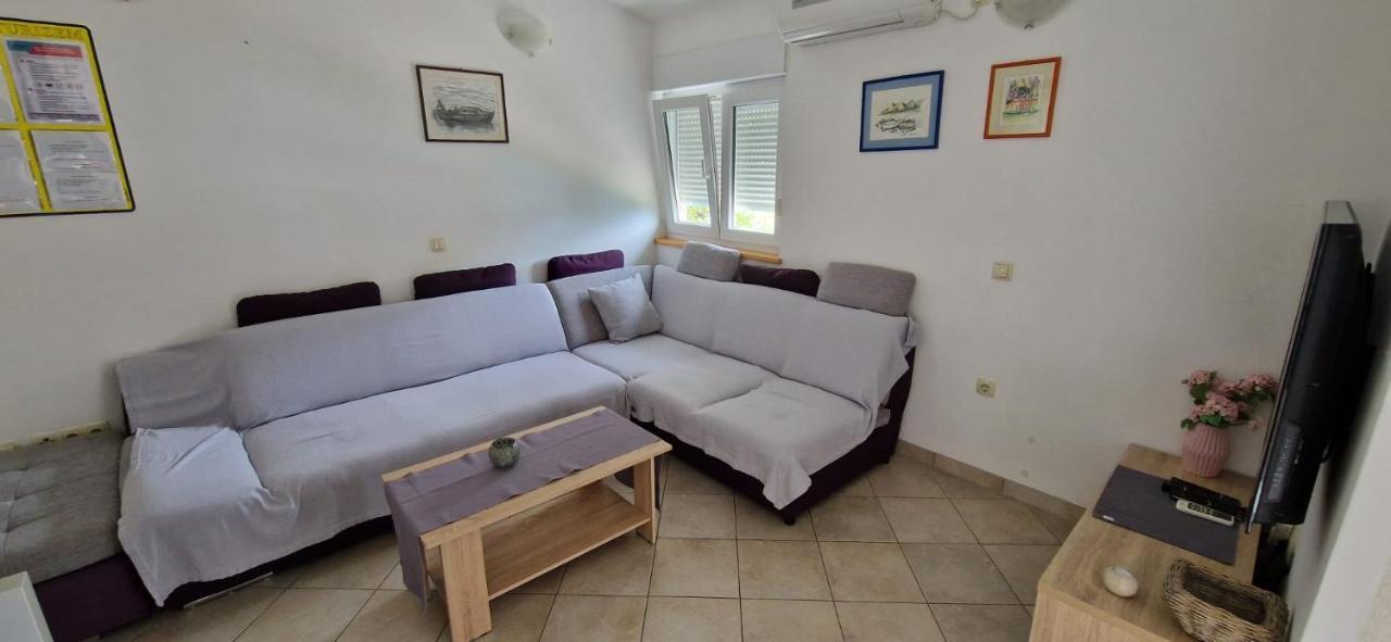 Oasis Of Peace Apartment Omis Ngoại thất bức ảnh