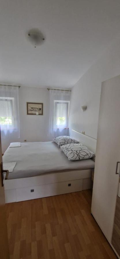 Oasis Of Peace Apartment Omis Ngoại thất bức ảnh
