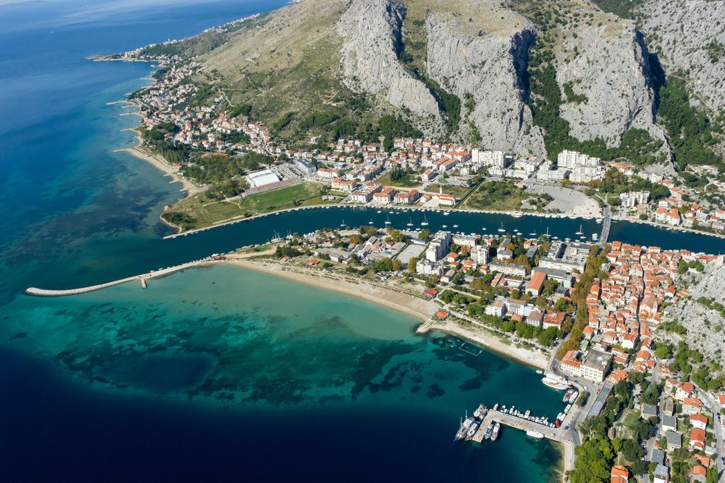Oasis Of Peace Apartment Omis Ngoại thất bức ảnh