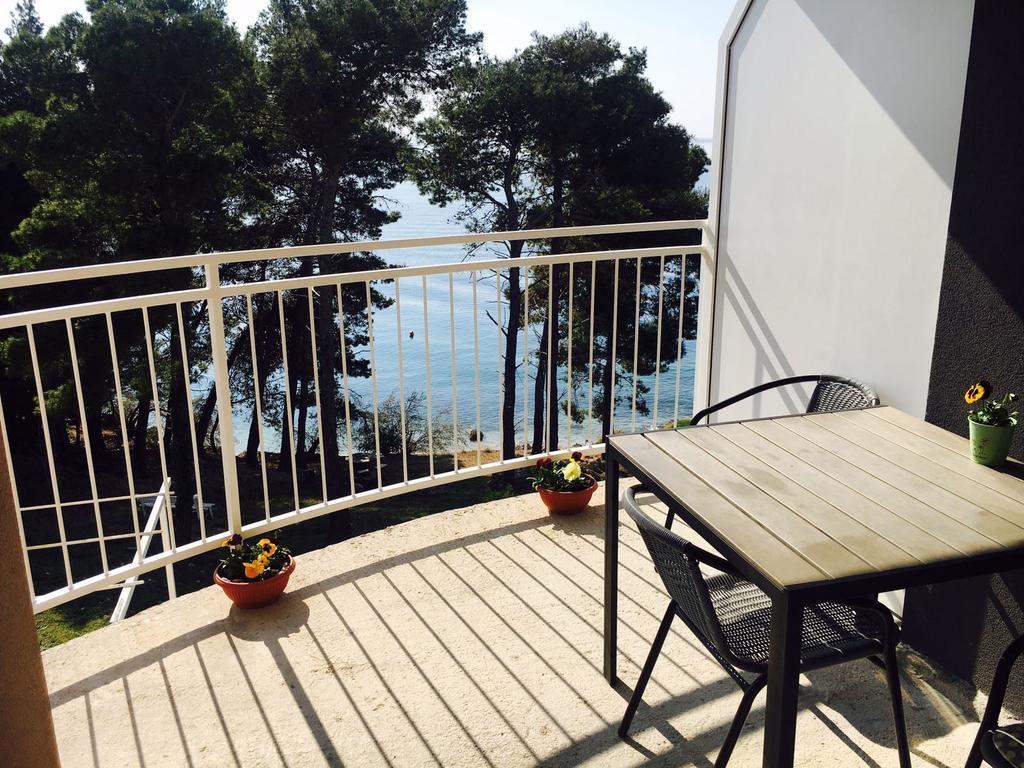Oasis Of Peace Apartment Omis Ngoại thất bức ảnh