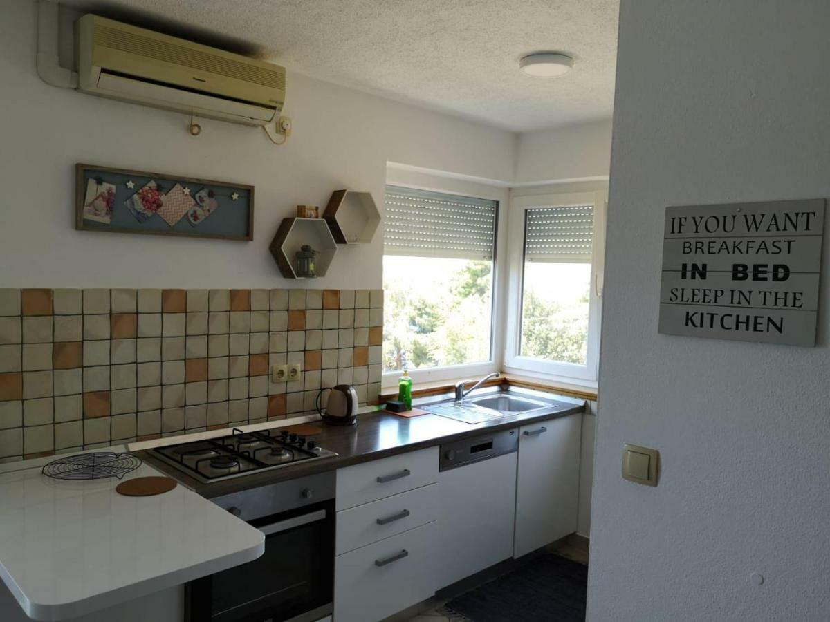 Oasis Of Peace Apartment Omis Ngoại thất bức ảnh