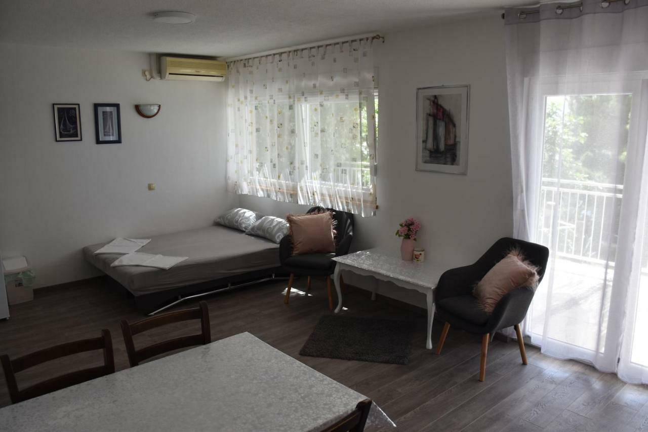 Oasis Of Peace Apartment Omis Ngoại thất bức ảnh